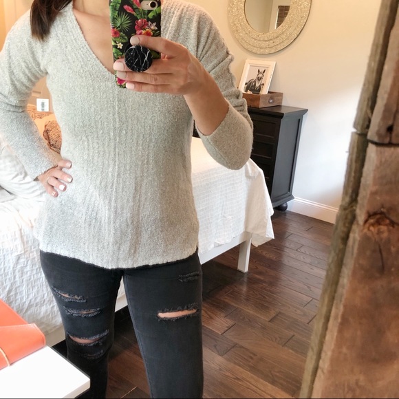 Old Navy Sweaters - Old Navy NWT extra small grey Fall weather sweater
